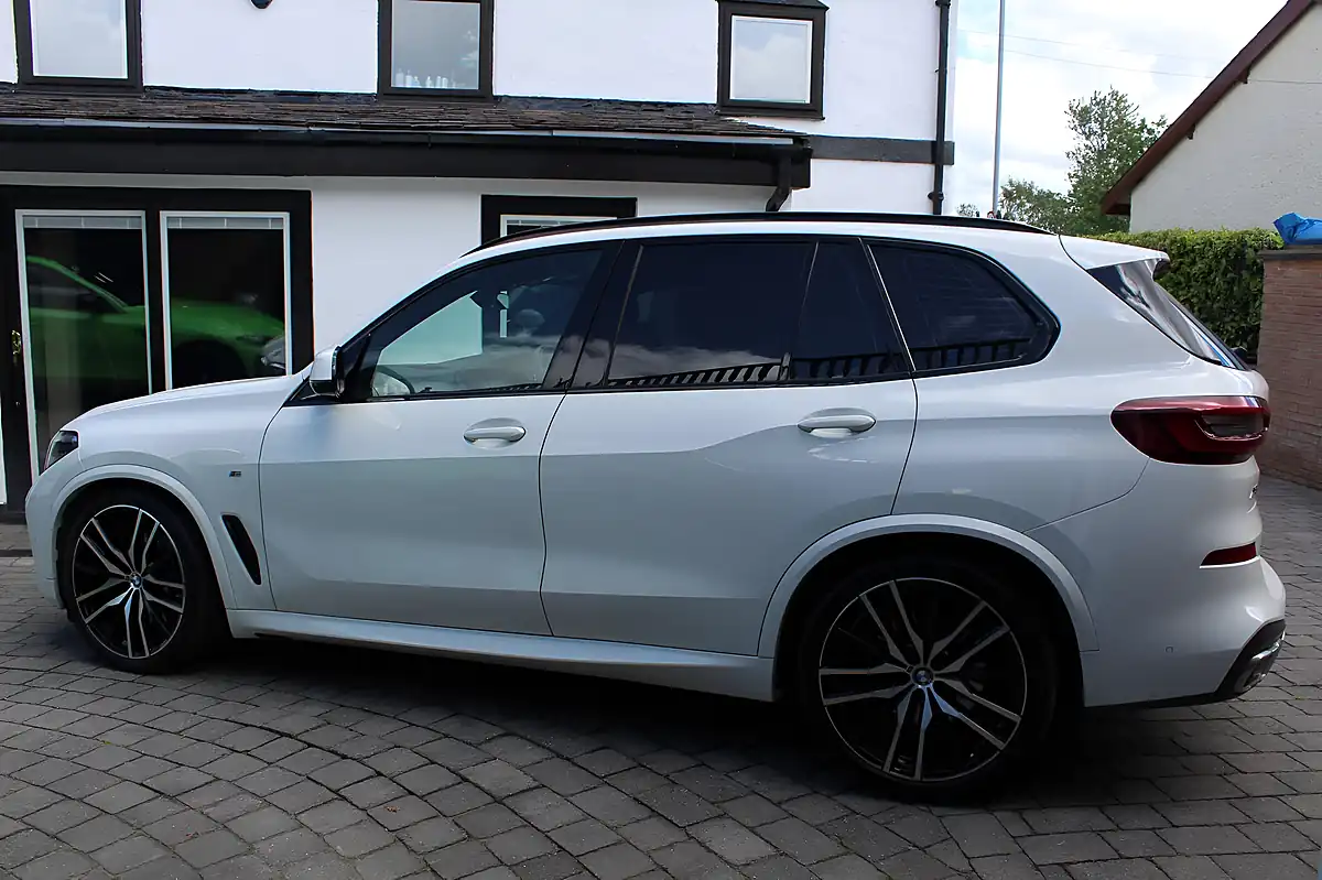 Used 2023 BMW X5 M Sport White - Interior and Exterior details 10