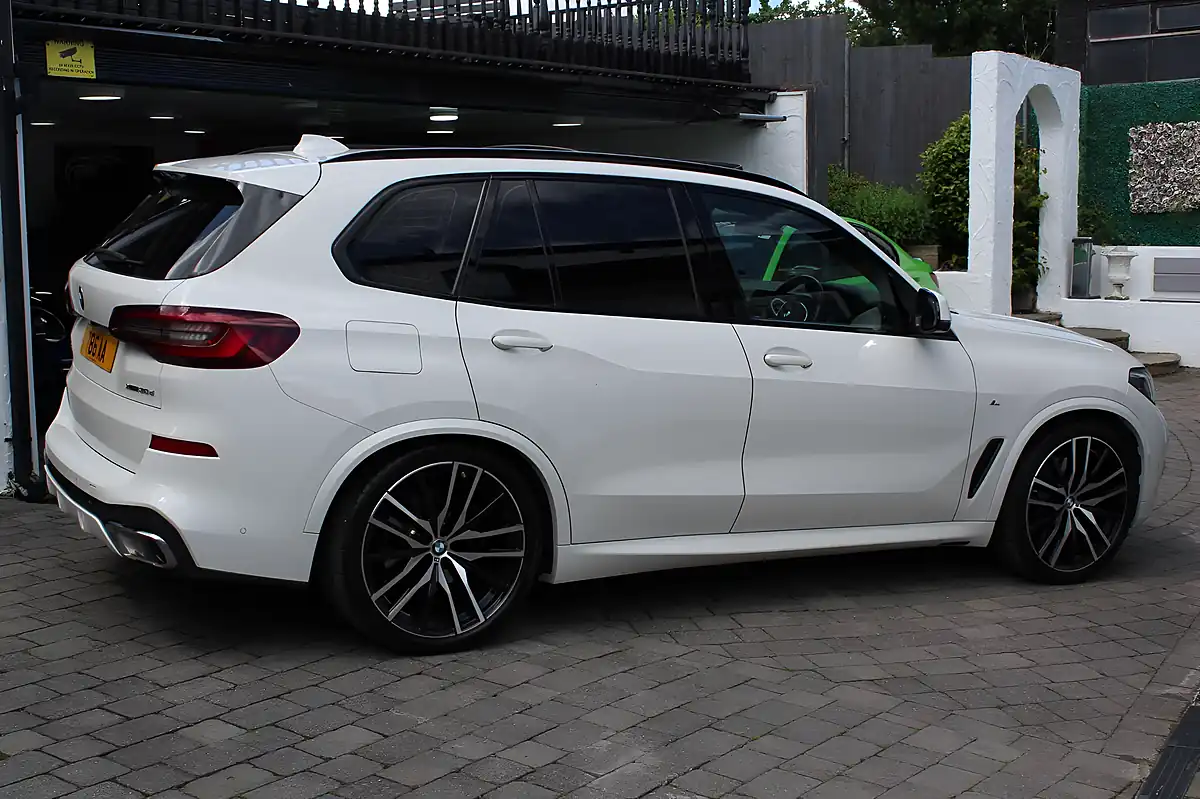 Used 2023 BMW X5 M Sport White - Interior and Exterior details 3