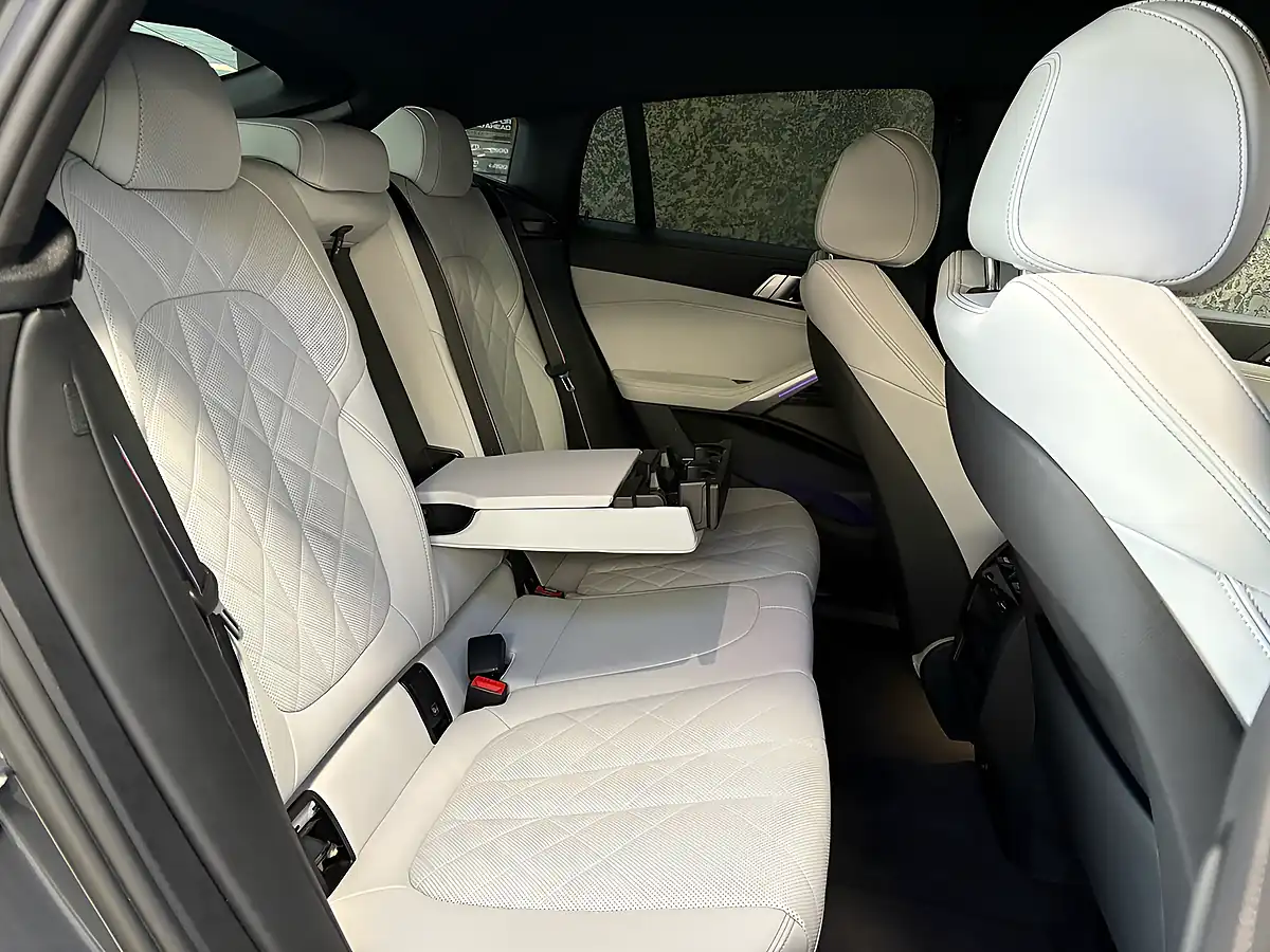 Used 2023 BMW X6 M Sport Dravit Grey - Interior and Exterior details 18