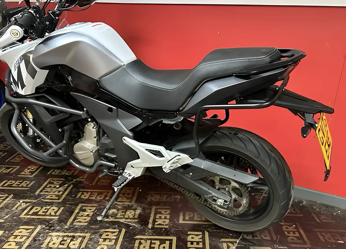 Used 2023 Cfmoto 650MT Sports Tourer White - Interior and Exterior details 10