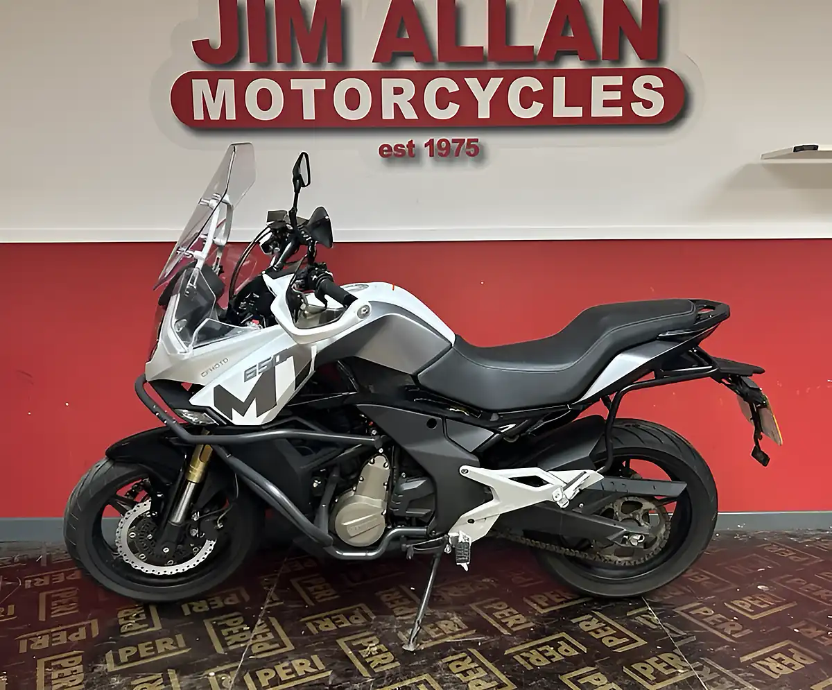 Used 2023 Cfmoto 650MT Sports Tourer White - Interior and Exterior details 2