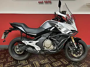 Used 2023 Cfmoto 650MT Sports Tourer White - Interior and Exterior details 5