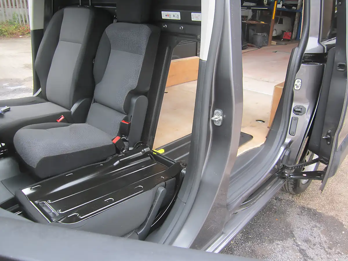Used 2023 Citroen Berlingo 1000 En-Prise Ed Grey - Interior and Exterior details 13