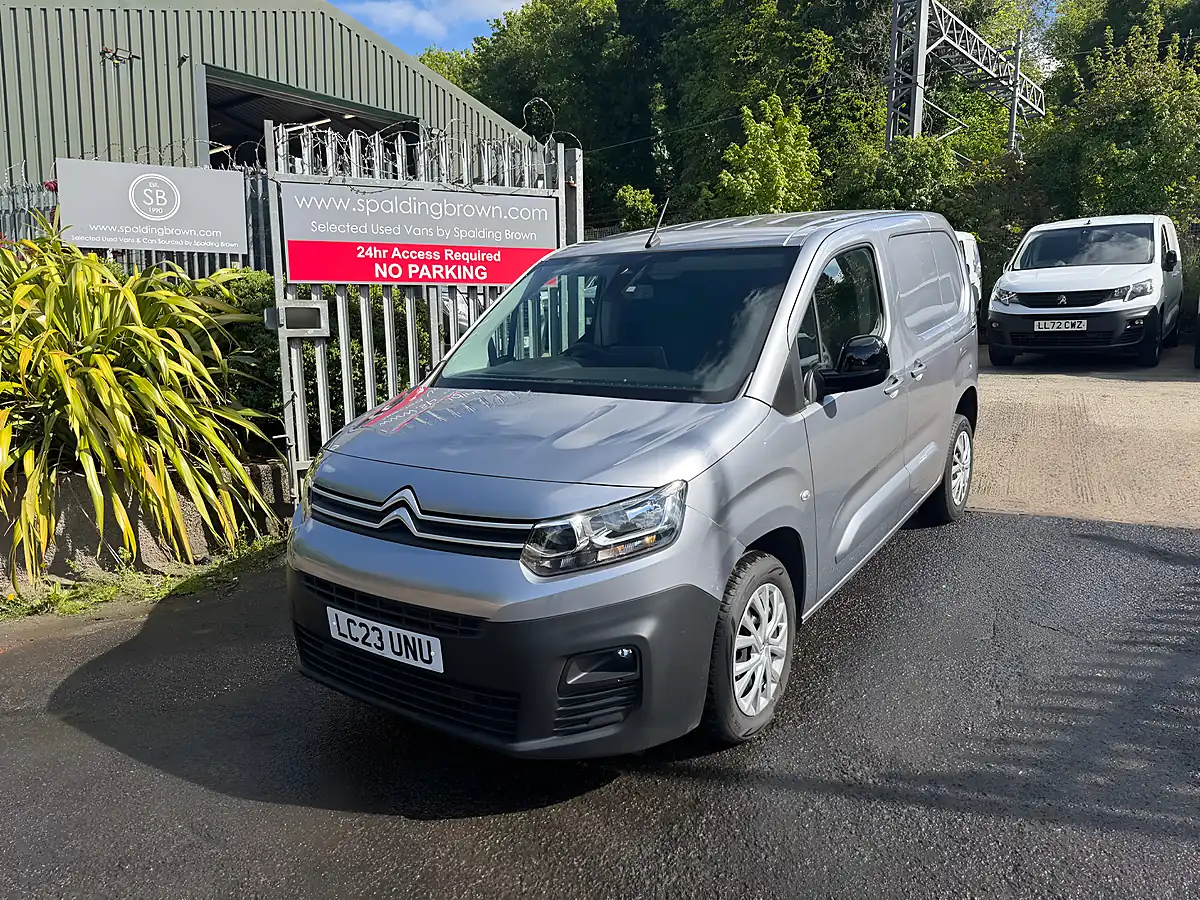 Used 2023 Citroen Berlingo Driver Edition M Grey - Interior and Exterior details 9