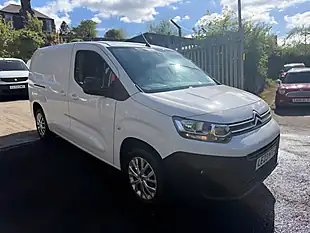 Used 2023 Citroen Berlingo Driver Edition Xl White - Interior and Exterior details 8