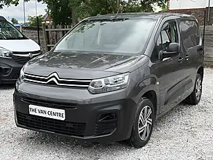Used 2023 Citroen Berlingo Enterprise Edition 1000 M Grey - Interior and Exterior details 4