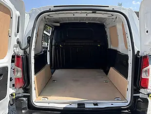 Used 2023 Citroen Berlingo Enterprise Edition 1000 M White - Interior and Exterior details 20
