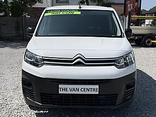 Used 2023 Citroen Berlingo Enterprise Edition 1000 M White - Interior and Exterior details 3