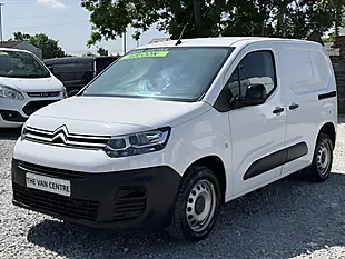 Used 2023 Citroen Berlingo Enterprise Edition 1000 M White - Interior and Exterior details 4