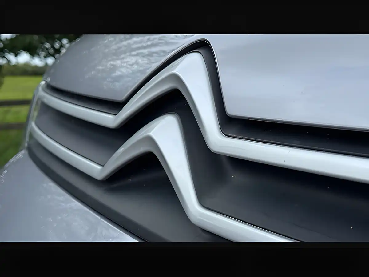 Used 2023 Citroen Berlingo Enterprise Edition Grey Artense - Interior and Exterior details 6