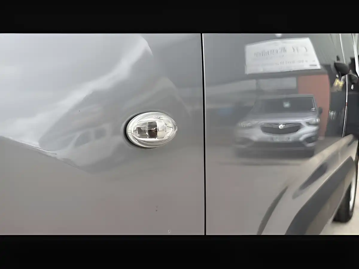 Used 2023 Citroen Berlingo Enterprise Edition Grey Artense - Interior and Exterior details 9