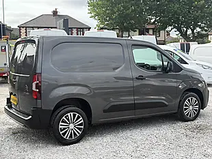 Used 2023 Citroen Berlingo Enterprise Edition Grey - Interior and Exterior details 11