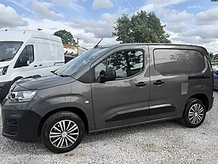 Used 2023 Citroen Berlingo Enterprise Edition Grey - Interior and Exterior details 5