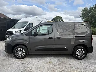 Used 2023 Citroen Berlingo Enterprise Edition Grey - Interior and Exterior details 6