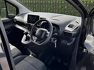 Used 2023 Citroen Berlingo Enterprise Edition M Black - Interior and Exterior details 14