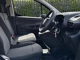 Used 2023 Citroen Berlingo Enterprise Edition M Black - Interior and Exterior details 15