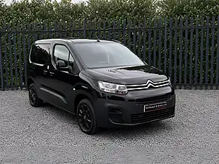 Used 2023 Citroen Berlingo Enterprise Edition M Black - Interior and Exterior details 5
