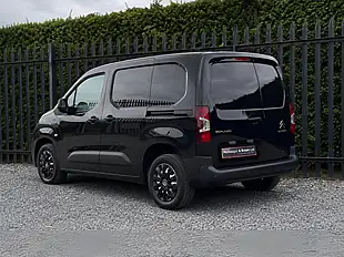 Used 2023 Citroen Berlingo Enterprise Edition M Black - Interior and Exterior details 8
