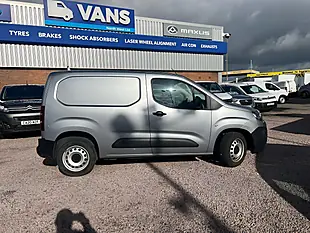 Used 2023 Citroen Berlingo Enterprise Edition M Grey Artense - Interior and Exterior details 5