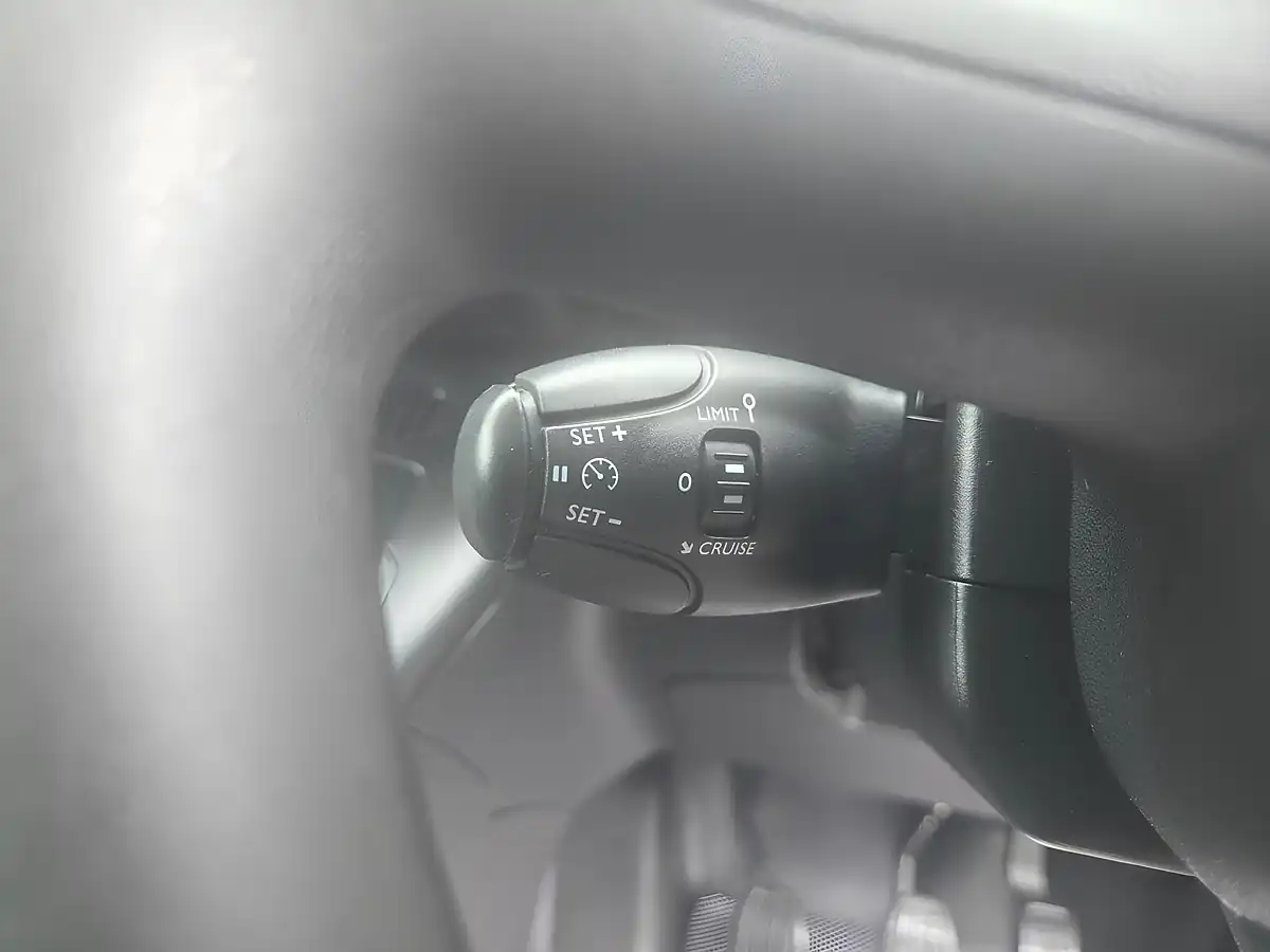 Used 2023 Citroen Berlingo Enterprise Edition M Grey - Interior and Exterior details 16