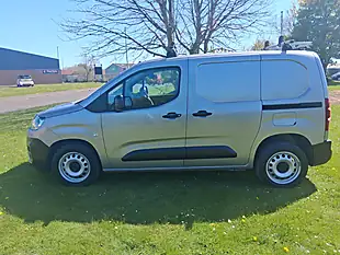 Used 2023 Citroen Berlingo Enterprise Edition M Grey - Interior and Exterior details 2