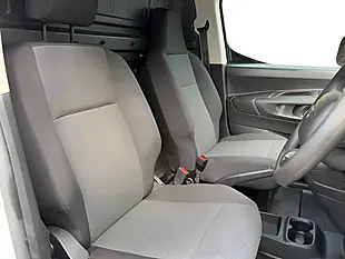 Used 2023 Citroen Berlingo Enterprise Edition M Icy White - Interior and Exterior details 12