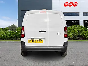 Used 2023 Citroen Berlingo Enterprise Edition M Icy White - Interior and Exterior details 6