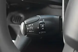 Used 2023 Citroen Berlingo Enterprise Edition M Platinum Grey - Interior and Exterior details 15