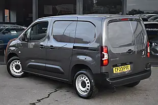 Used 2023 Citroen Berlingo Enterprise Edition M Platinum Grey - Interior and Exterior details 2