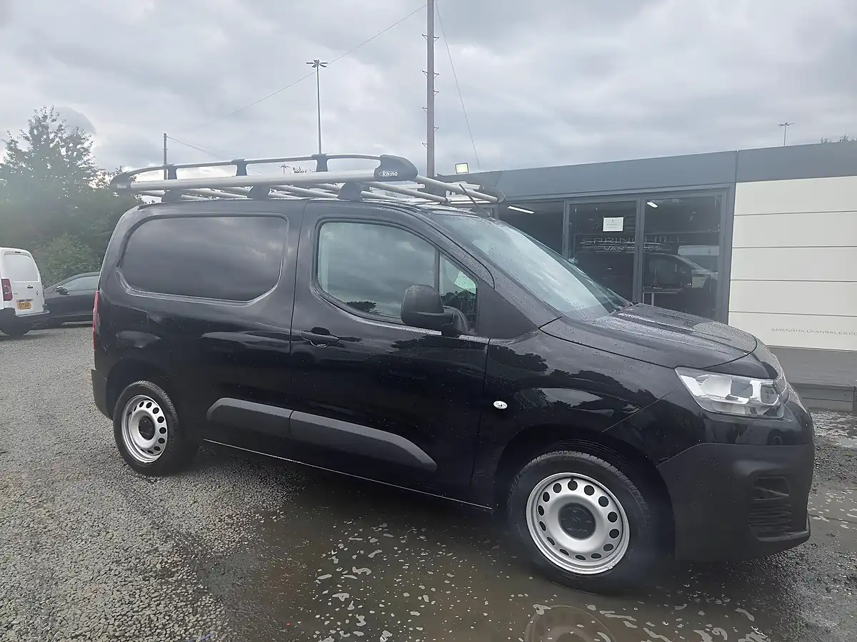Used 2023 Citroen Berlingo Enterprise Edition M Swb Black - Interior and Exterior details 2