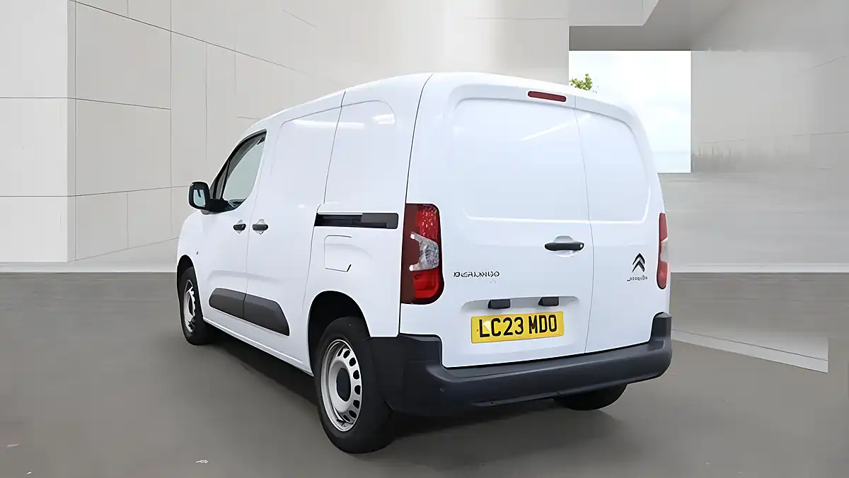 Used 2023 Citroen Berlingo Enterprise Edition M Swb White - Interior and Exterior details 3