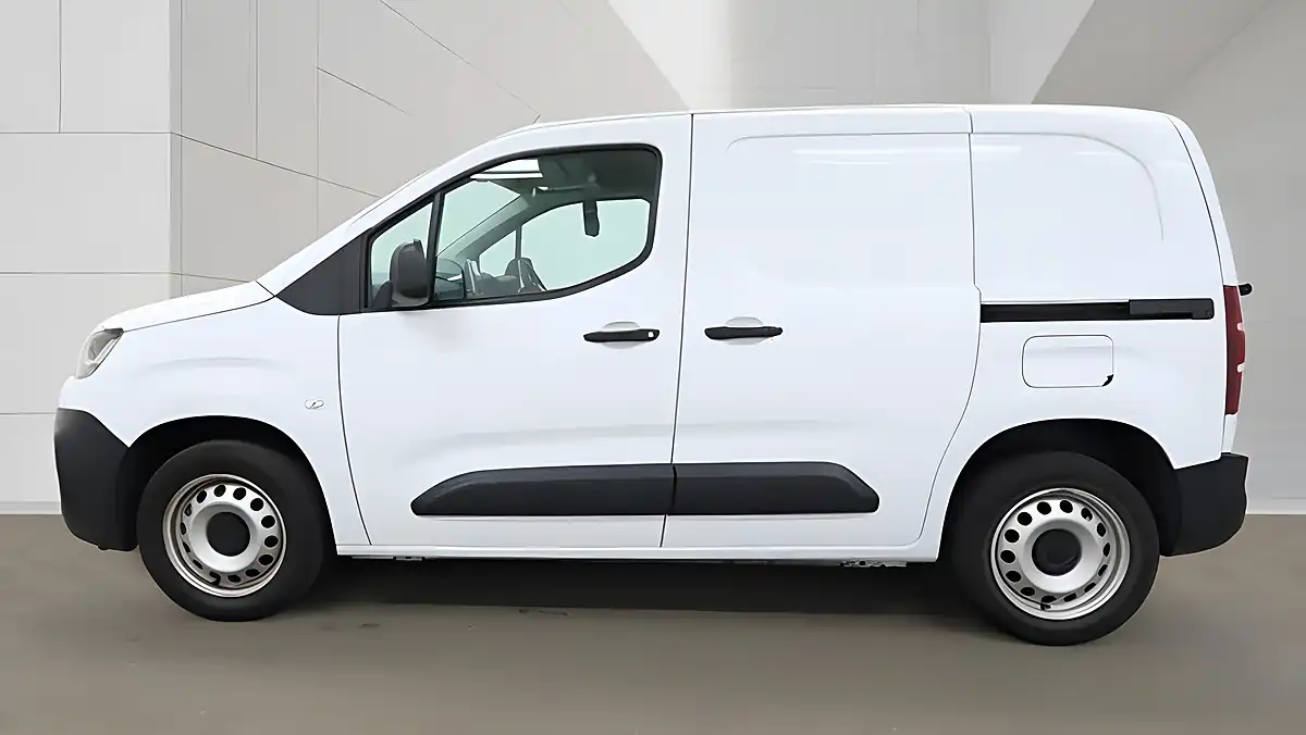 Used 2023 Citroen Berlingo Enterprise Edition M Swb White - Interior and Exterior details 6