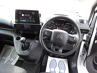 Used 2023 Citroen Berlingo Enterprise Edition M Swb White - Interior and Exterior details 14