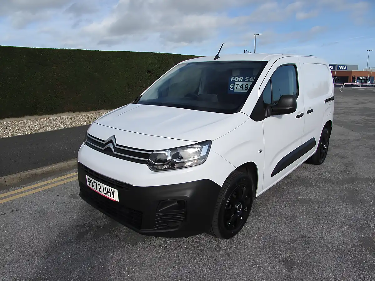 Used 2023 Citroen Berlingo Enterprise Edition M Swb White - Interior and Exterior details 2