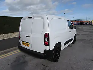 Used 2023 Citroen Berlingo Enterprise Edition M Swb White - Interior and Exterior details 4