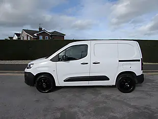 Used 2023 Citroen Berlingo Enterprise Edition M Swb White - Interior and Exterior details 5