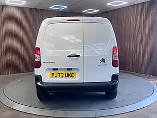 Used 2023 Citroen Berlingo Enterprise Edition M White - Interior and Exterior details 8