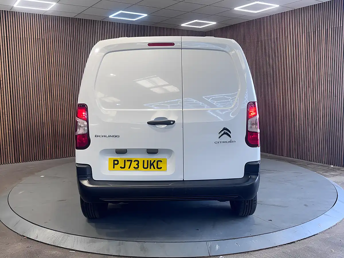 Used 2023 Citroen Berlingo Enterprise Edition M White - Interior and Exterior details 8