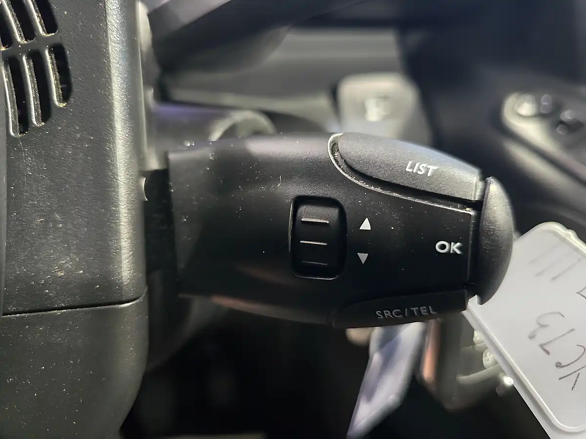 Used 2023 Citroen Berlingo Enterprise Edition M White - Interior and Exterior details 11