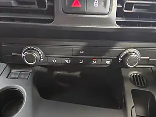 Used 2023 Citroen Berlingo Enterprise Edition M White - Interior and Exterior details 18