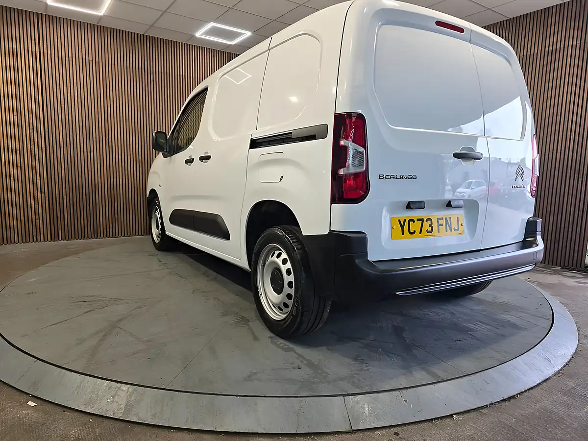 Used 2023 Citroen Berlingo Enterprise Edition M White - Interior and Exterior details 5
