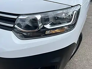 Used 2023 Citroen Berlingo Enterprise Edition M White - Interior and Exterior details 10