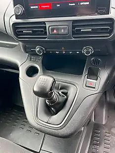 Used 2023 Citroen Berlingo Enterprise Edition M White - Interior and Exterior details 19