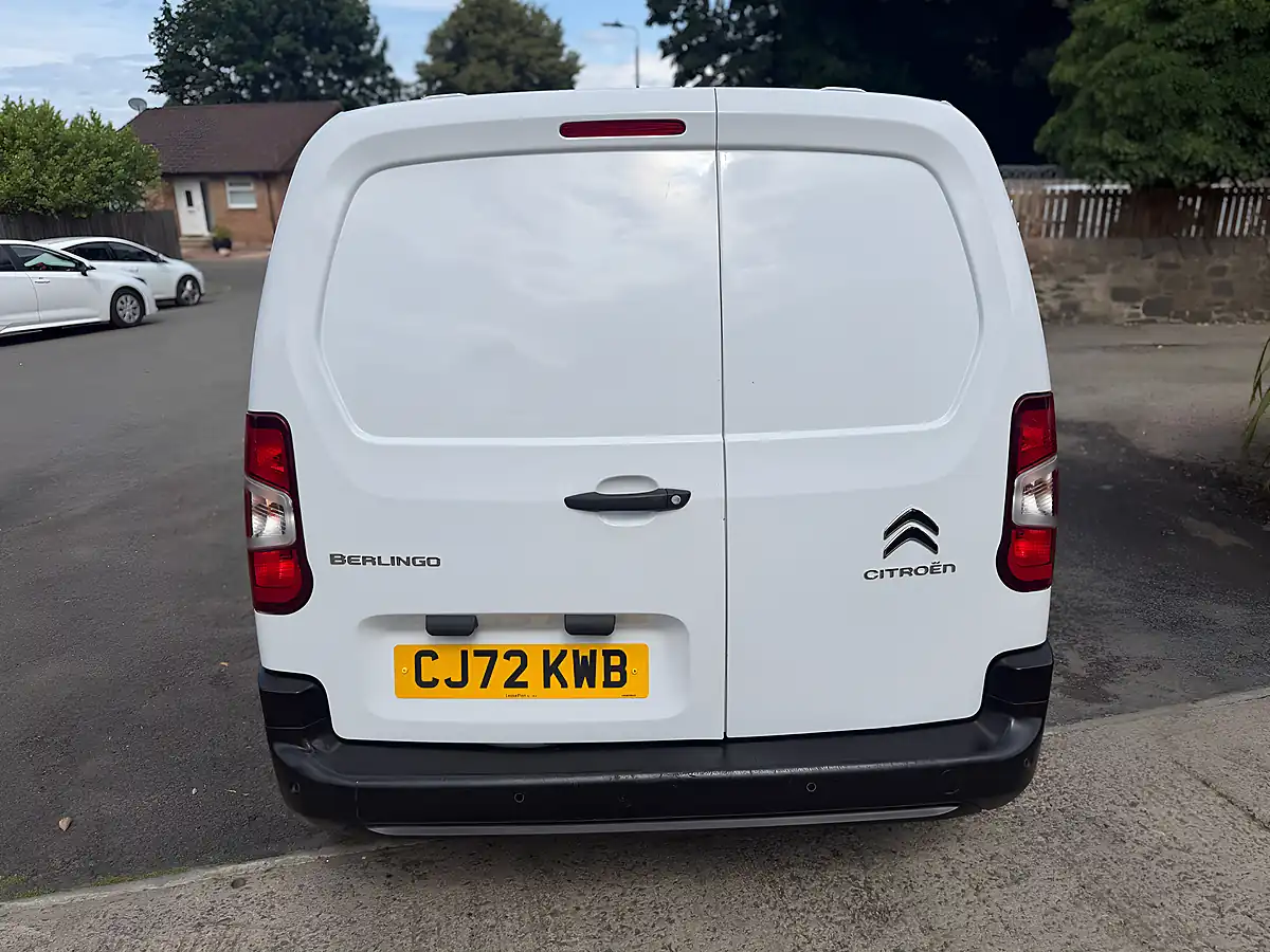 Used 2023 Citroen Berlingo Enterprise Edition M White - Interior and Exterior details 10