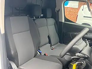 Used 2023 Citroen Berlingo Enterprise Edition M White - Interior and Exterior details 7