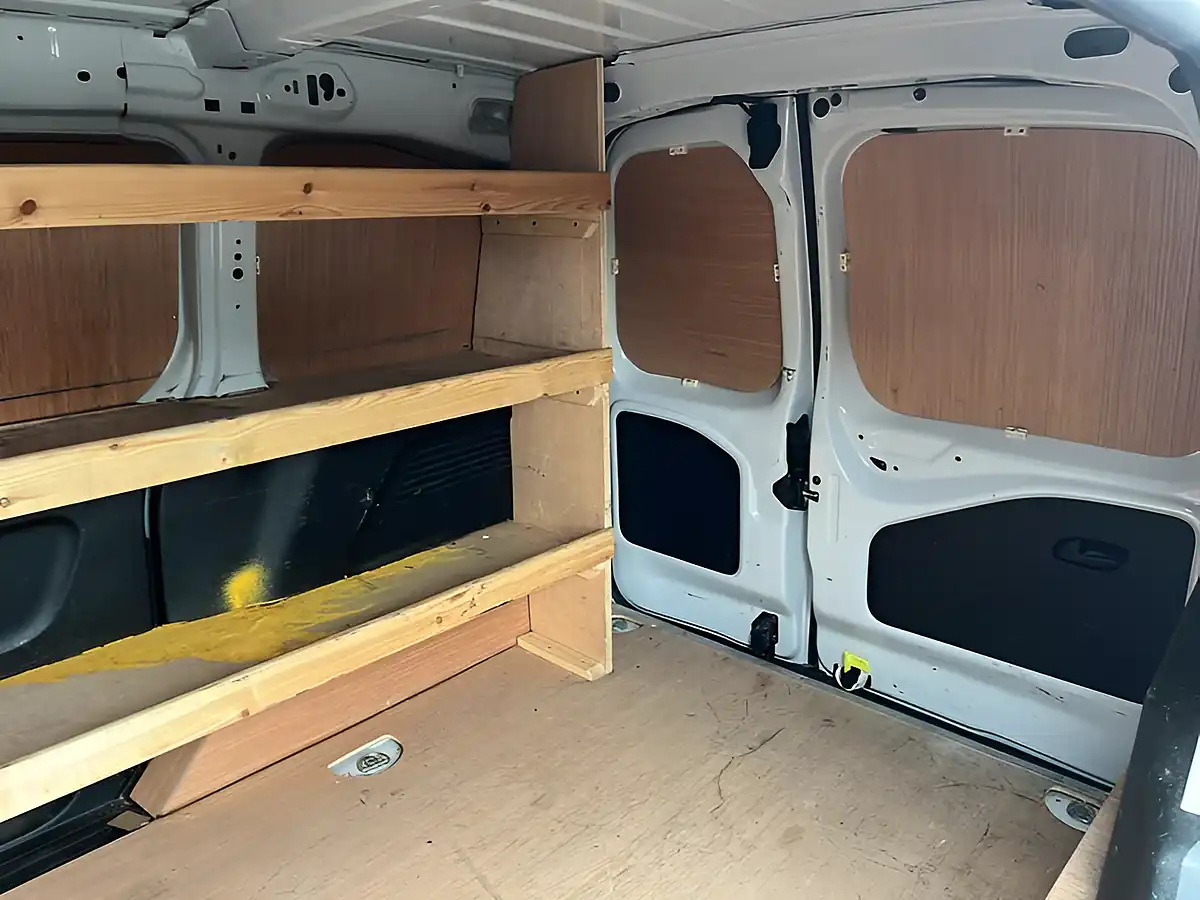 Used 2023 Citroen Berlingo Enterprise Edition M White - Interior and Exterior details 15