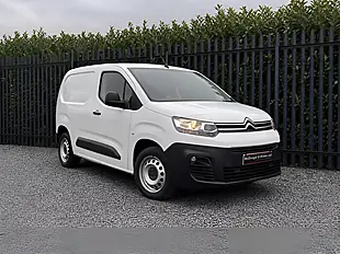 Used 2023 Citroen Berlingo Enterprise Edition M White - Interior and Exterior details 4
