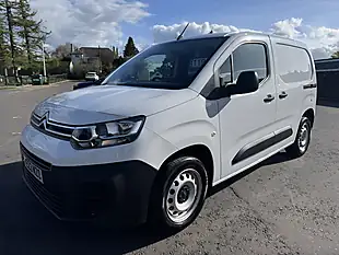 Used 2023 Citroen Berlingo Enterprise Edition M White - Interior and Exterior details 3