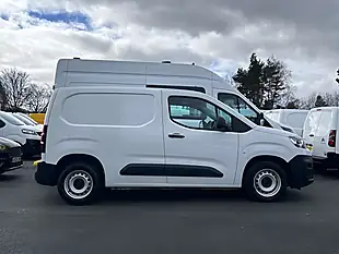 Used 2023 Citroen Berlingo Enterprise Edition M White - Interior and Exterior details 3