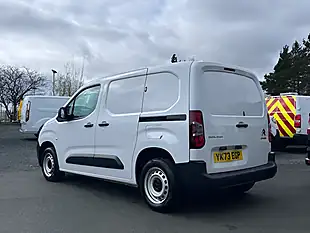 Used 2023 Citroen Berlingo Enterprise Edition M White - Interior and Exterior details 7